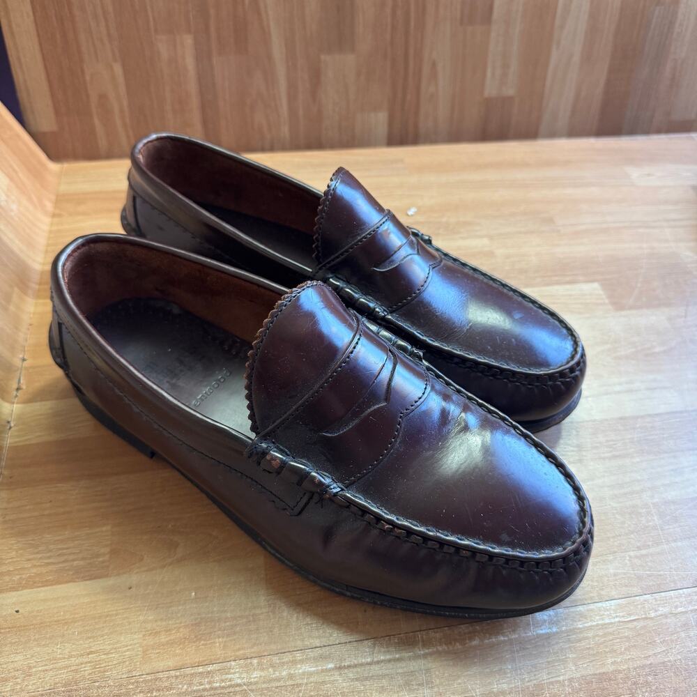 Allen Edmonds burgundy leather penny loafers  size 8.5